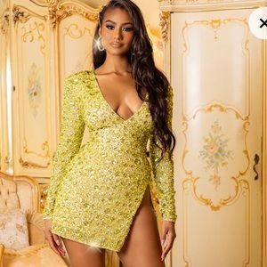 Lime Premium Embellished Plunge Long Sleeve Bodycon Dress